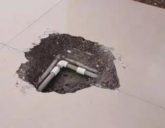 新龙卫生间漏水维修公司为您分享如何判断家里漏水